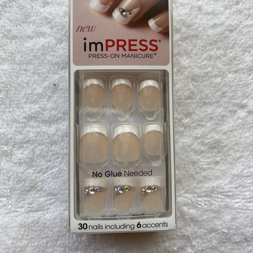 ImPress press on manicure
